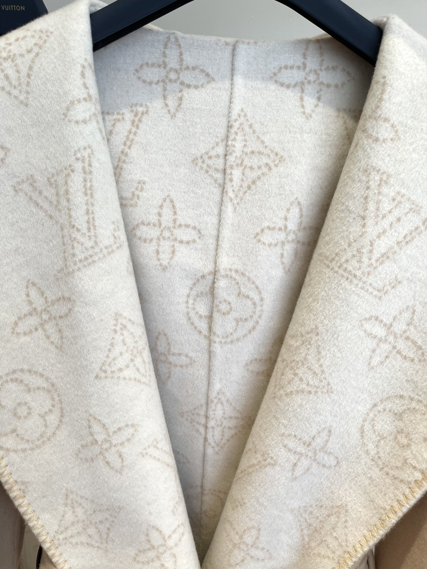 ルイ・ヴィトン「Louis Vuitton」秋冬 レディース ワップルフードロングコート