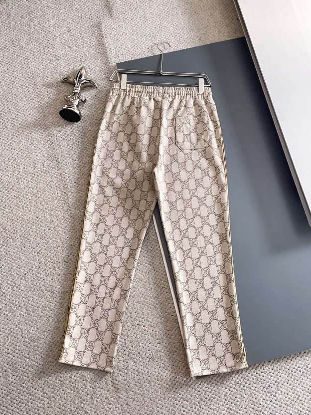 グッチ「Gucci」秋冬 メンズ カジュアルスポーツセット