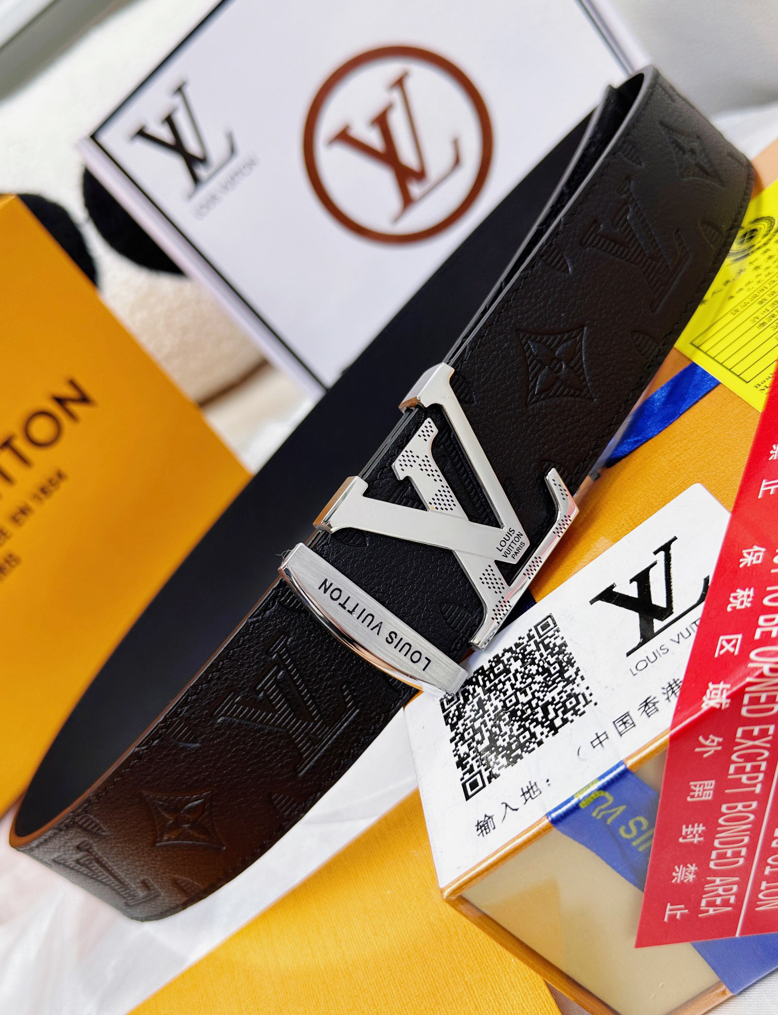 【新商品入荷】Louis Vuitton クラシックハイクオリティベルト「全長約 100cm」
