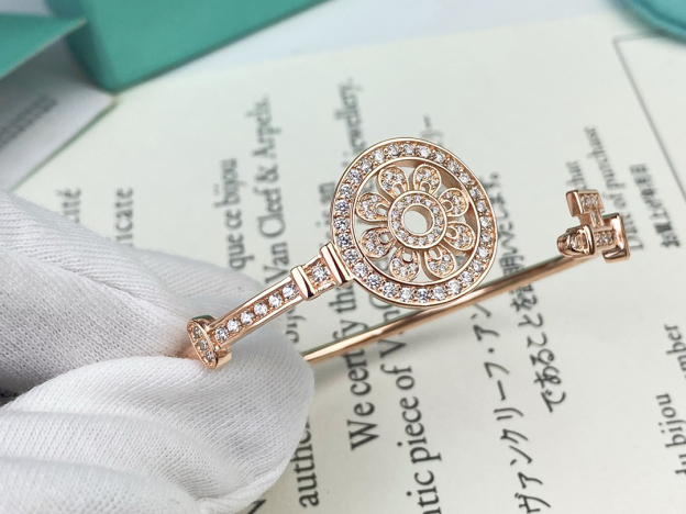 ティファニー「Tiffany & Co.」ポリッシュドシルバーリンク ブレスレット