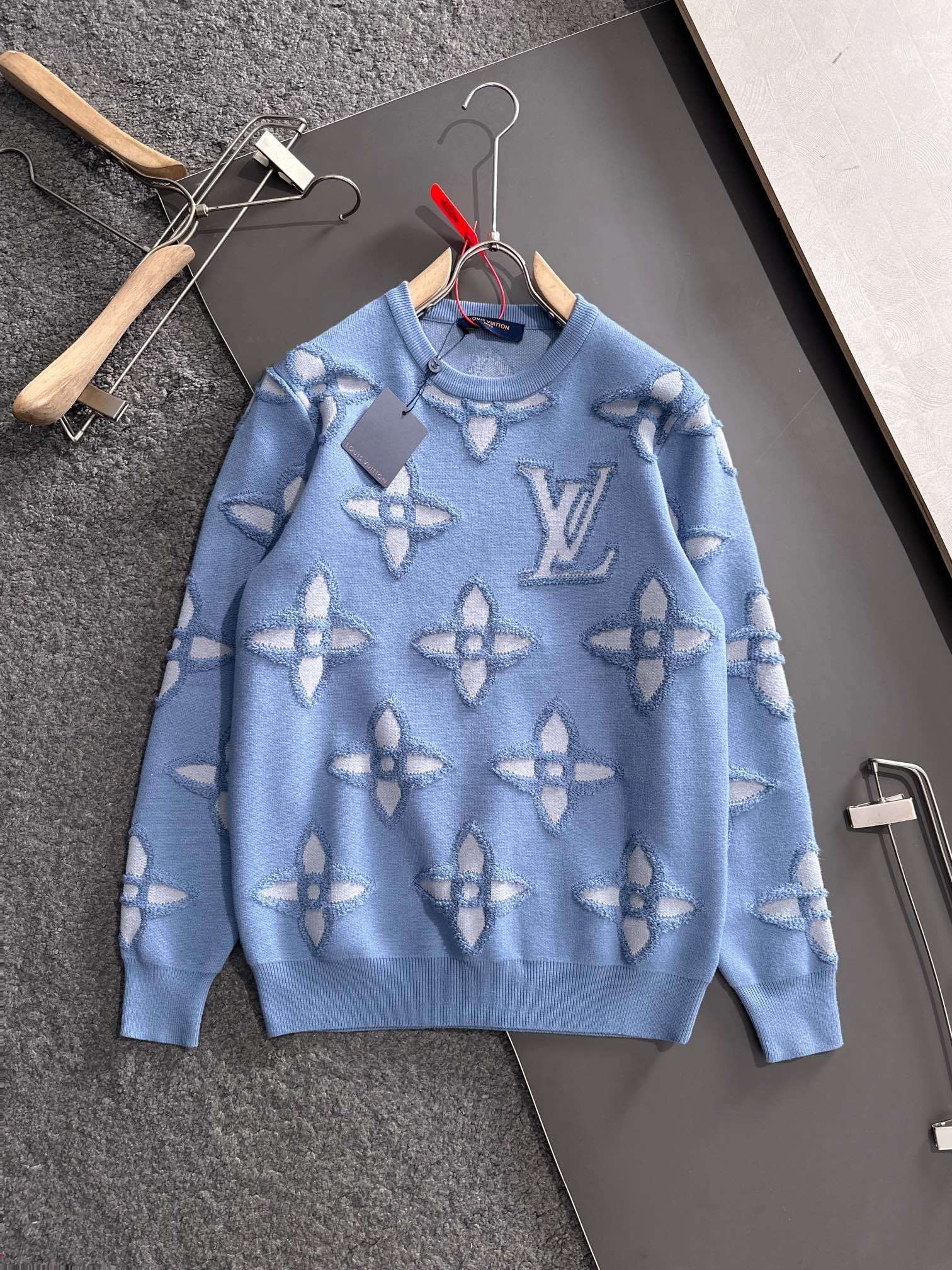 ルイ・ヴィトン「Louis Vuitton」秋冬 メンズ  クルーネックニット