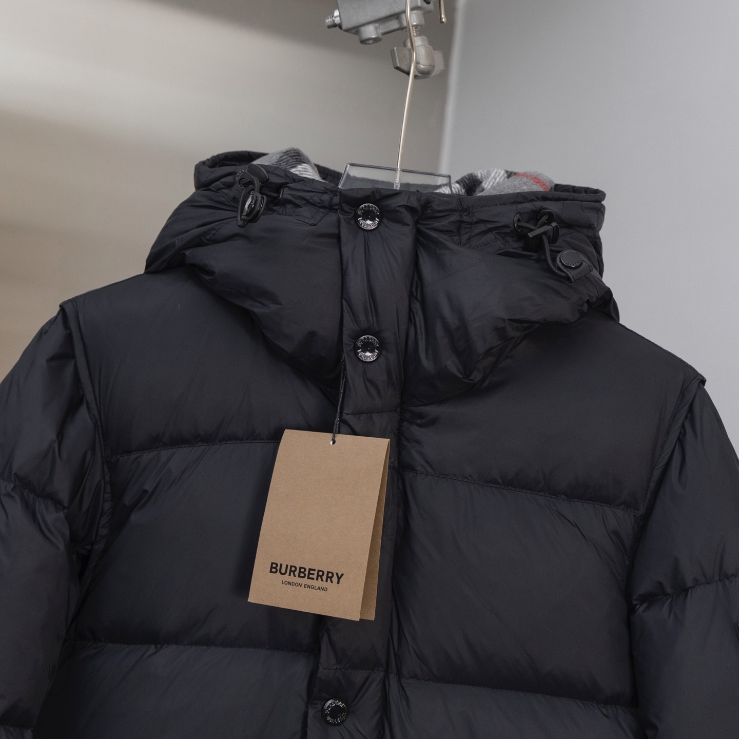 バーバリー「Burberry」秋冬メンズファッションダウンジャケット