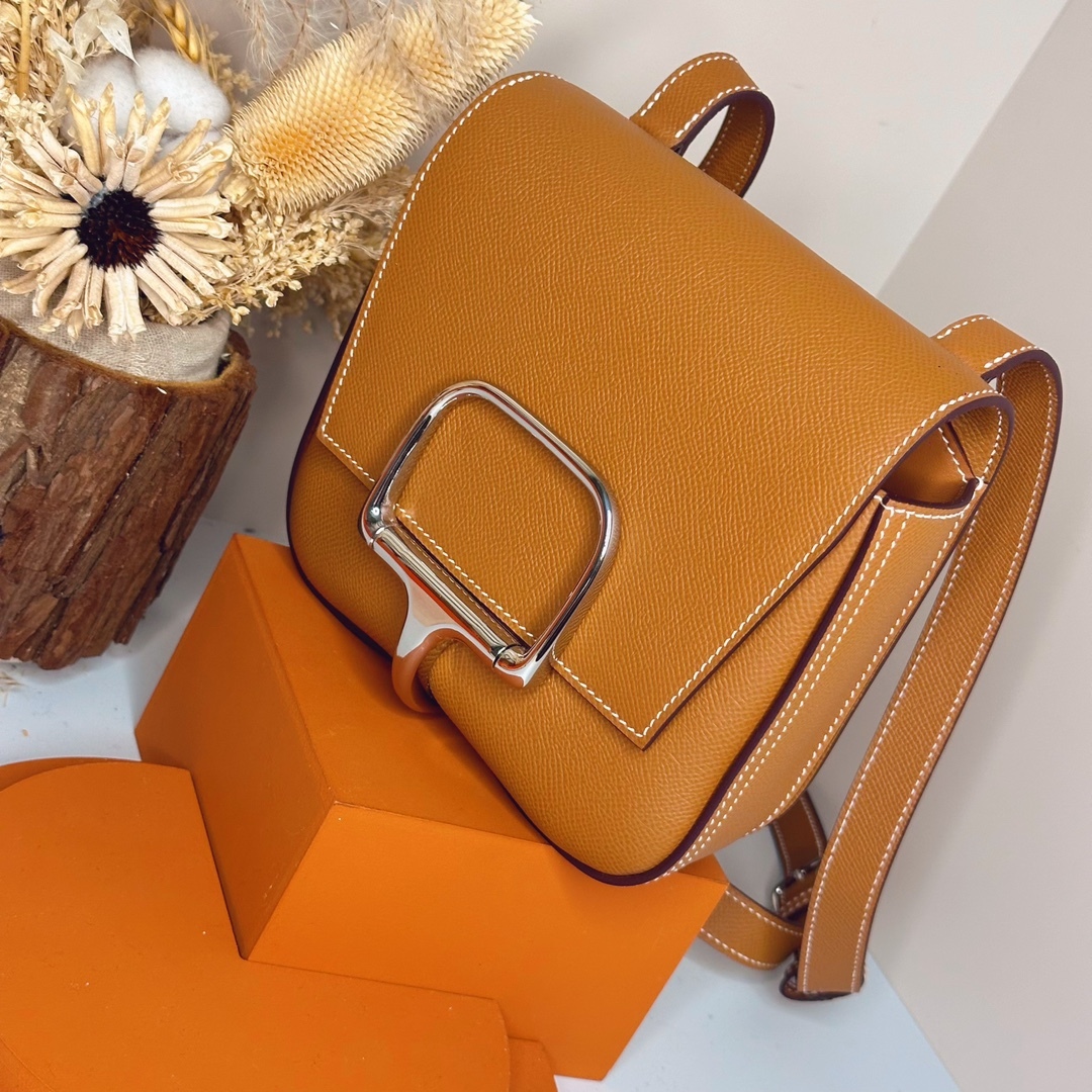 【厳選新入荷】エルメス Della Cavalleria Mini サドル金具クロスボディバッグ「乗馬モチーフ本革ショルダー」