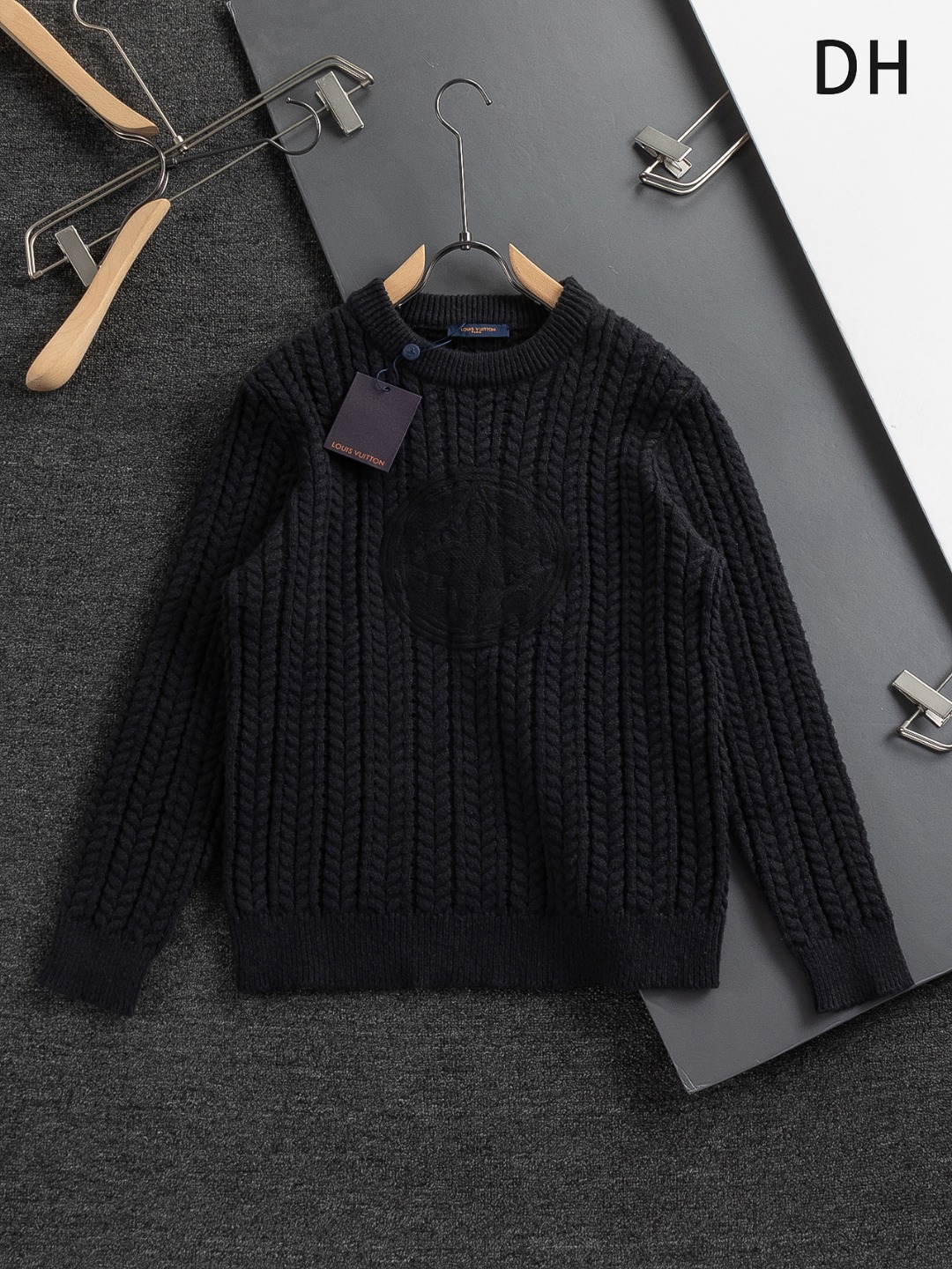 ルイ・ヴィトン「Louis Vuitton」秋冬新作ニットクルーネックセーター