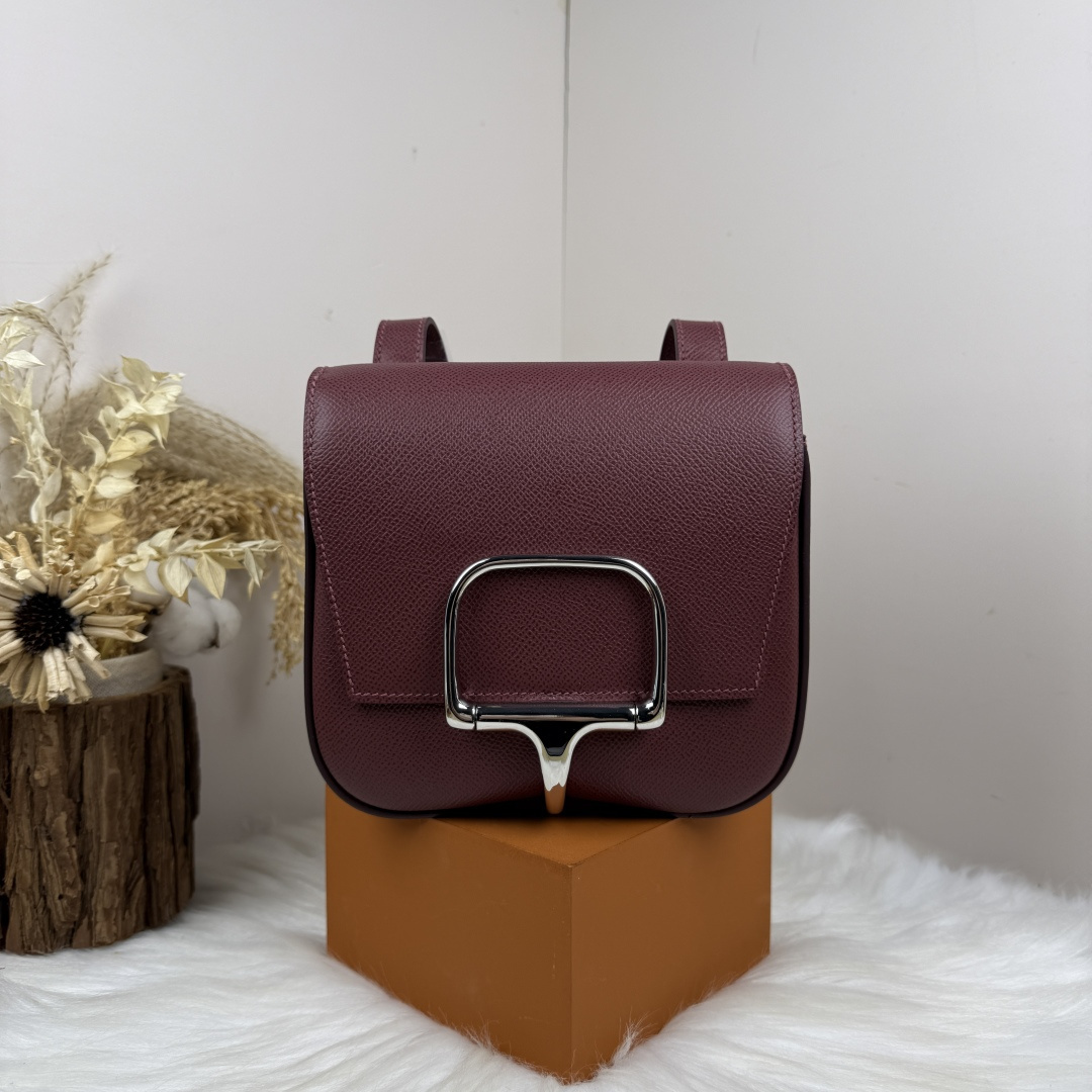 【厳選新入荷】エルメス Della Cavalleria Mini サドル金具クロスボディバッグ「乗馬モチーフ本革ショルダー」