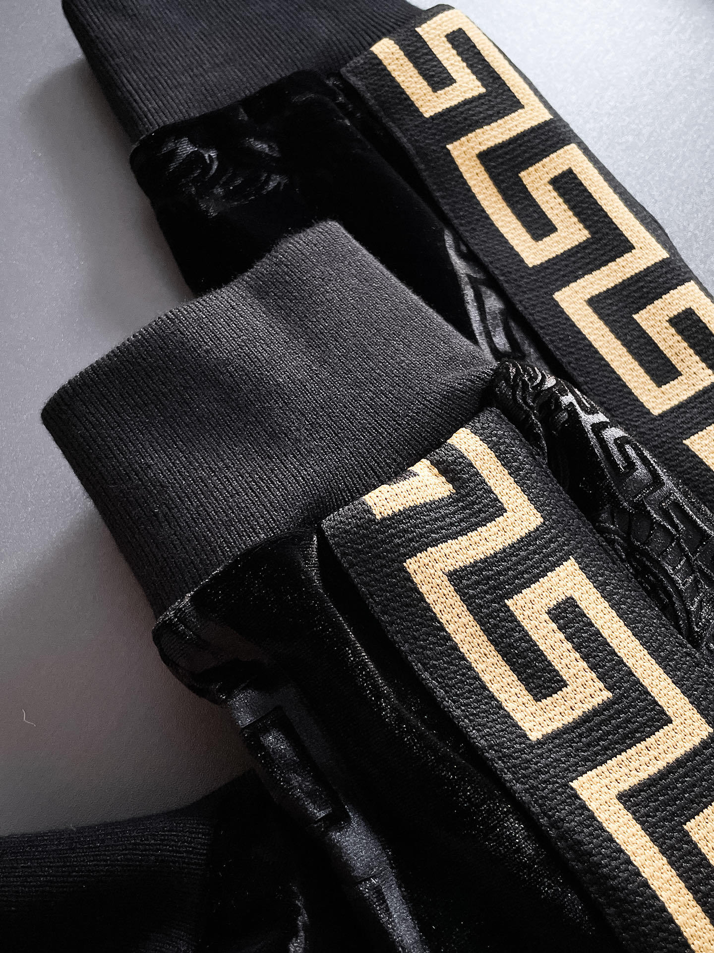 ヴァレンティノ「Valentino」秋冬 メンズ カジュアルスポーツセット