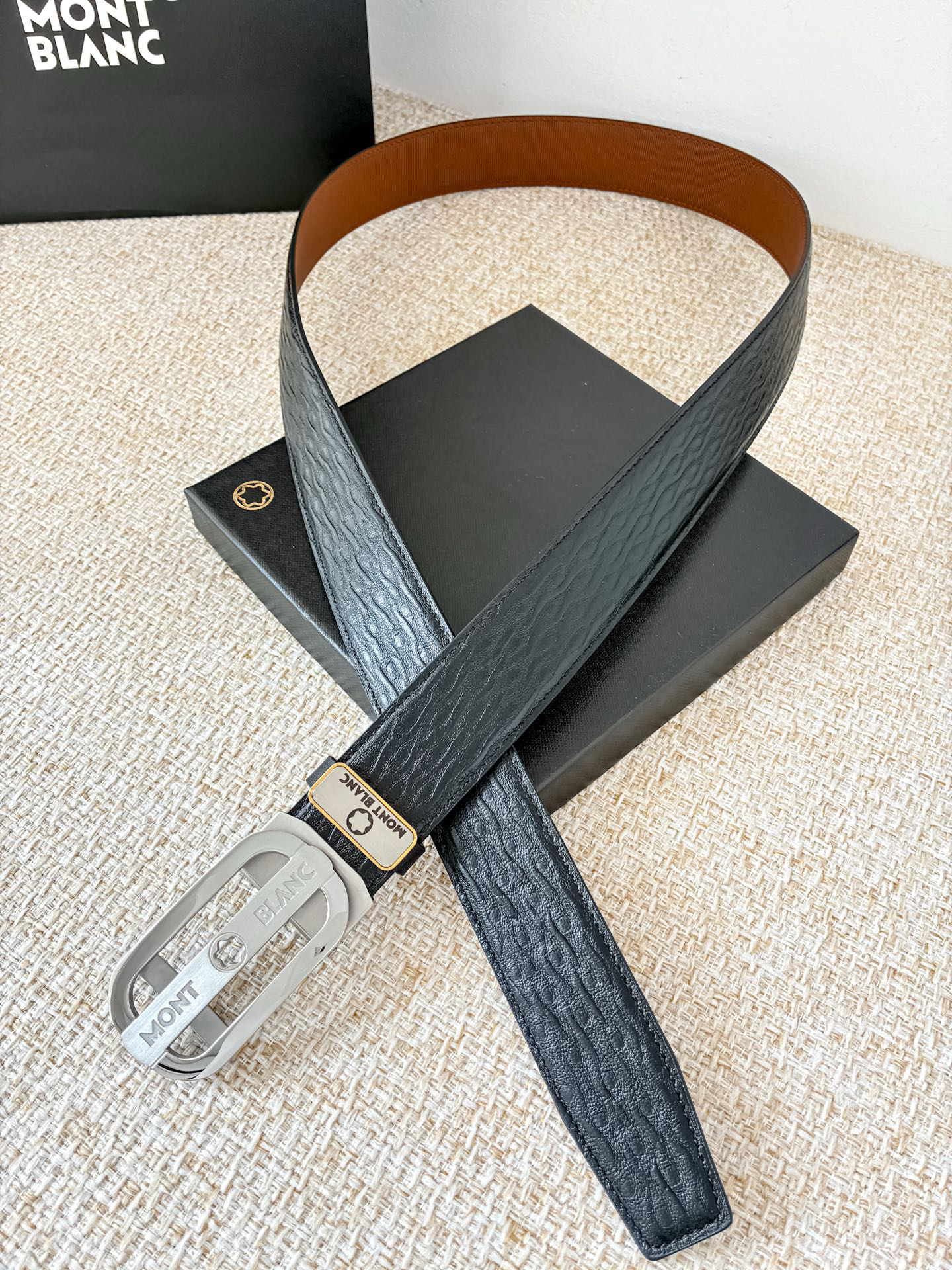 【厳選在庫】Montblanc ビジネスマン正装ベルト「全長約 100cm」