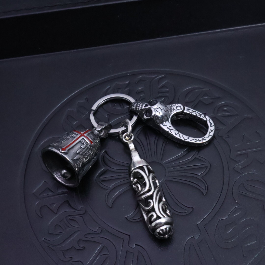 クロムハーツ「Chrome Hearts」キーホルダー＆バッグチャーム - トレンドシンボル