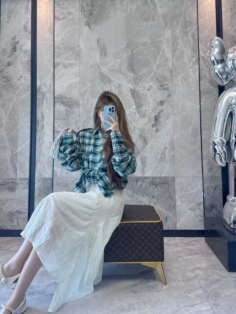 CELINE セリーヌ 24Fw  緑色のチェック柄（ごしょくのチェックがら）の竹節紗（ちくせつしゃ）素材の長袖シャツ