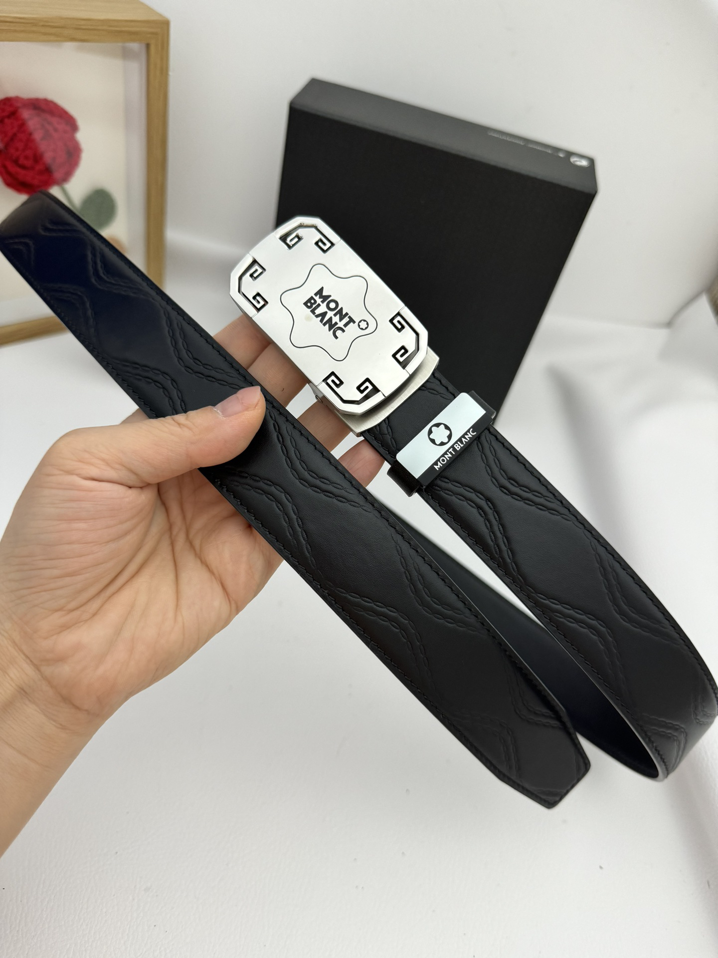 【厳選在庫】Montblanc ビジネスマン正装ベルト「全長約 100cm」