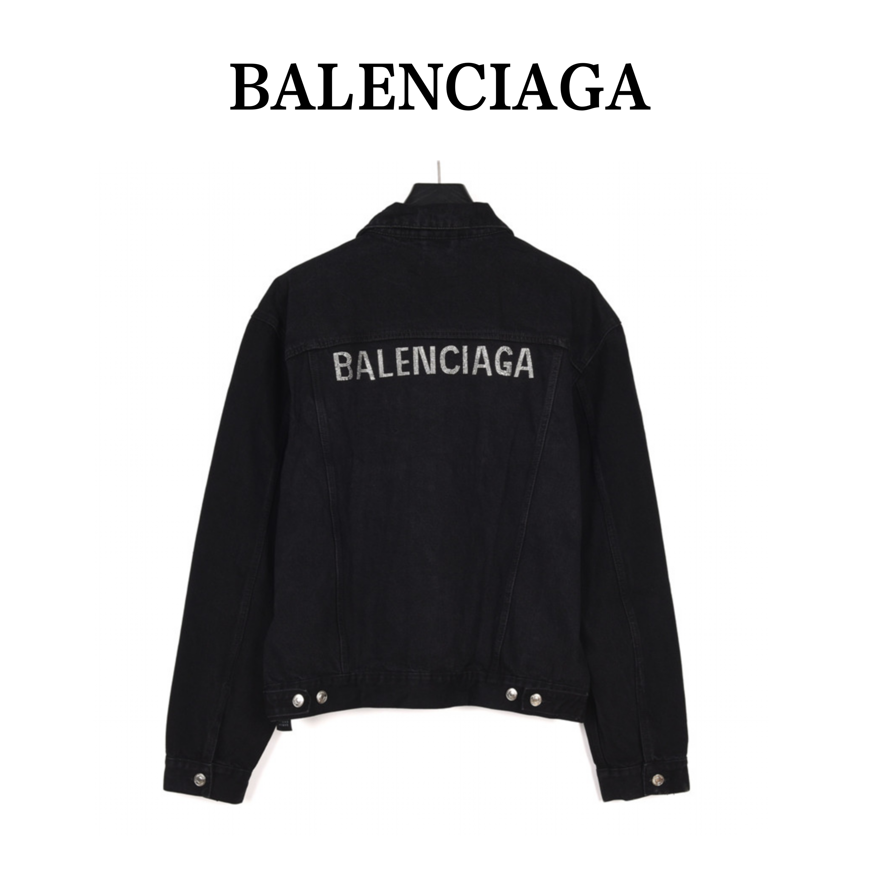 Balenciaga / バレンシアガ 24ss 背中にホットフィックスでロゴが付けられたジーンズジャケット