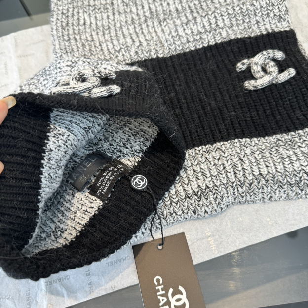 【定番人気】シャネル 秋冬 防寒アクセサリー マフラー＆ハットセット