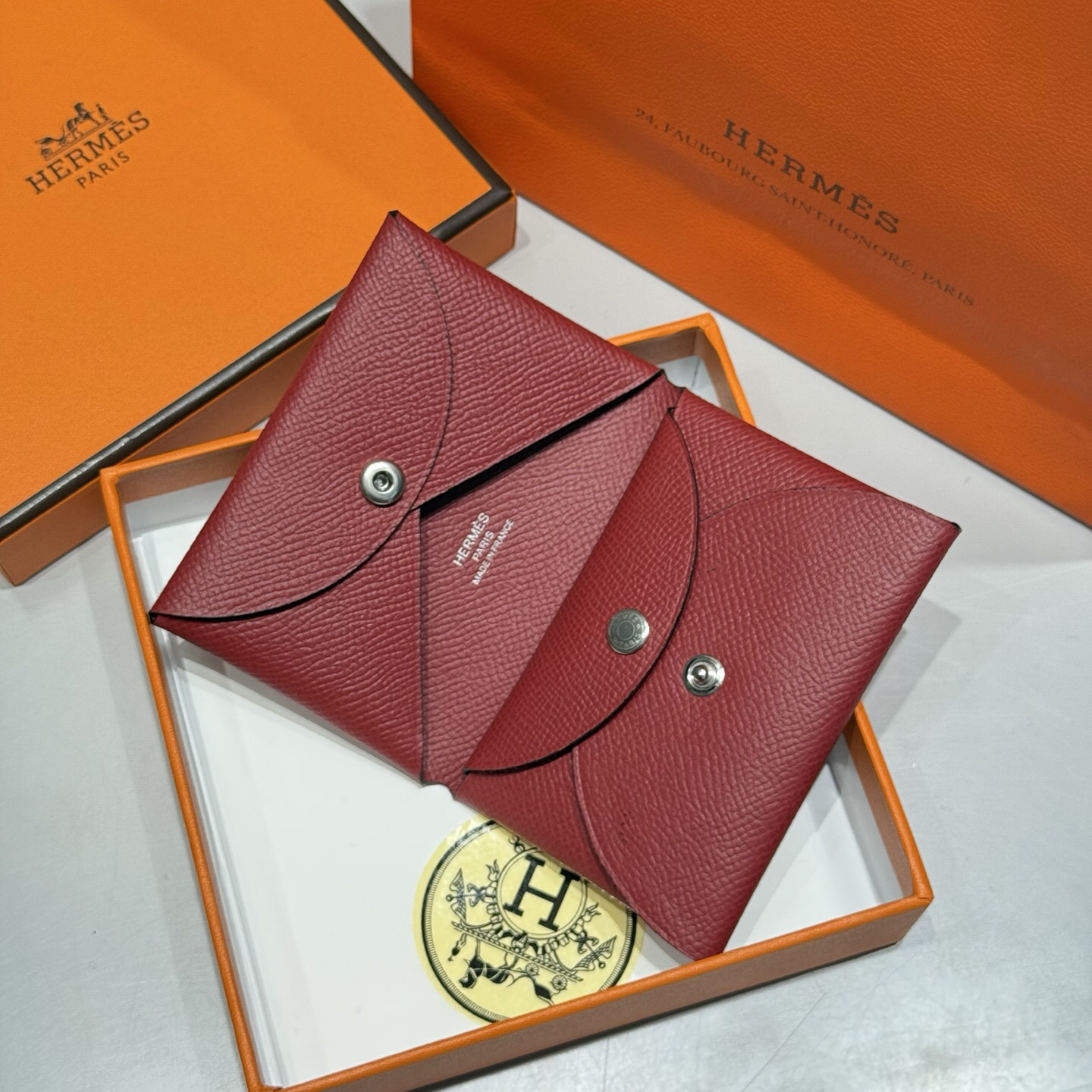 【限定新入荷】エルメス Calvi Duo 二層仕様カードケース「薄型収納」