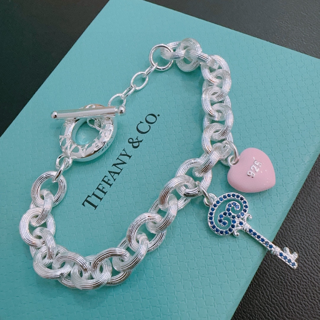 ティファニー「Tiffany & Co.」ポリッシュドシルバーリンク ブレスレット