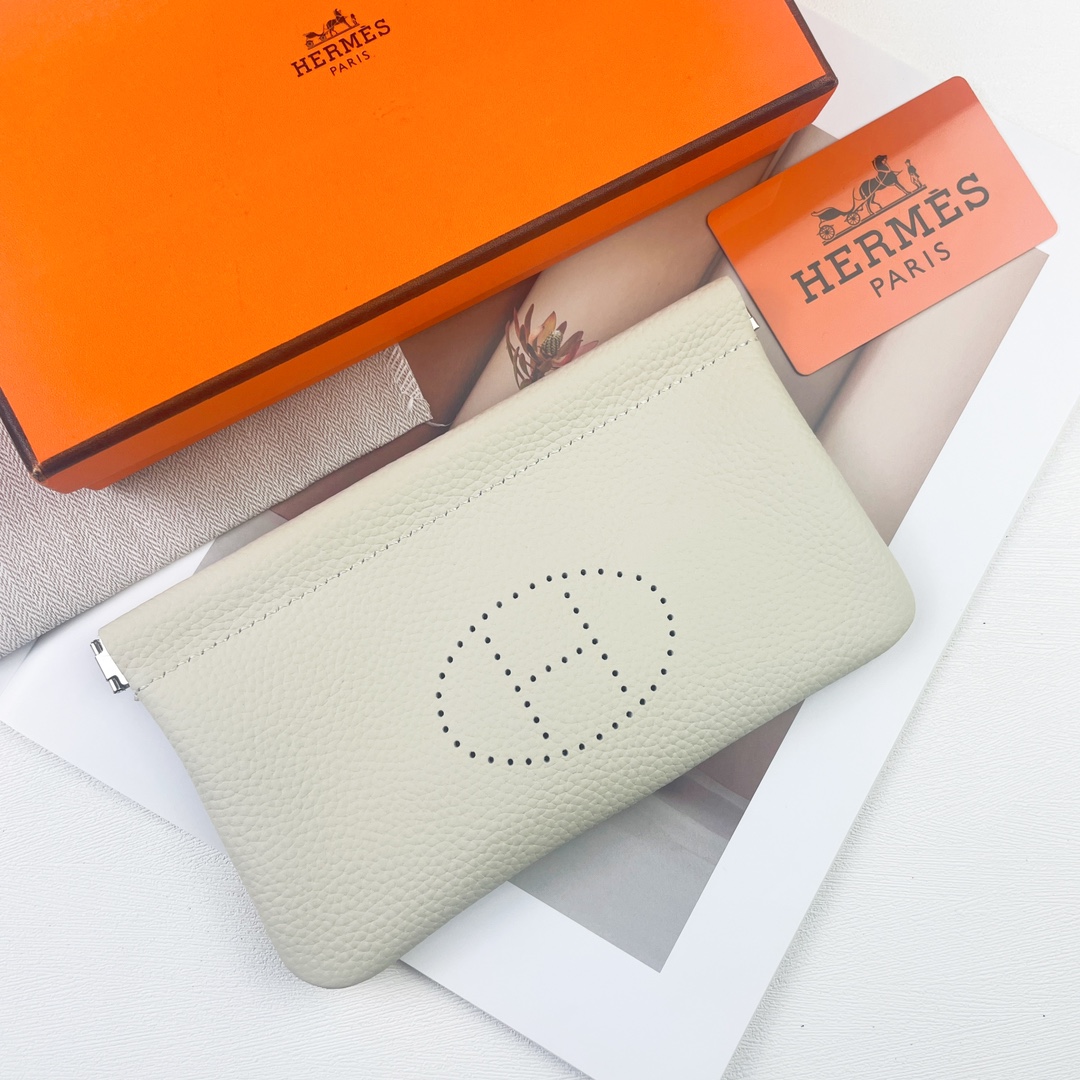 【厳選新入荷】エルメス Evelyne Zip Pouch イヴリンファスナーハンドポーチ「携帯小銭収納レザー小物」