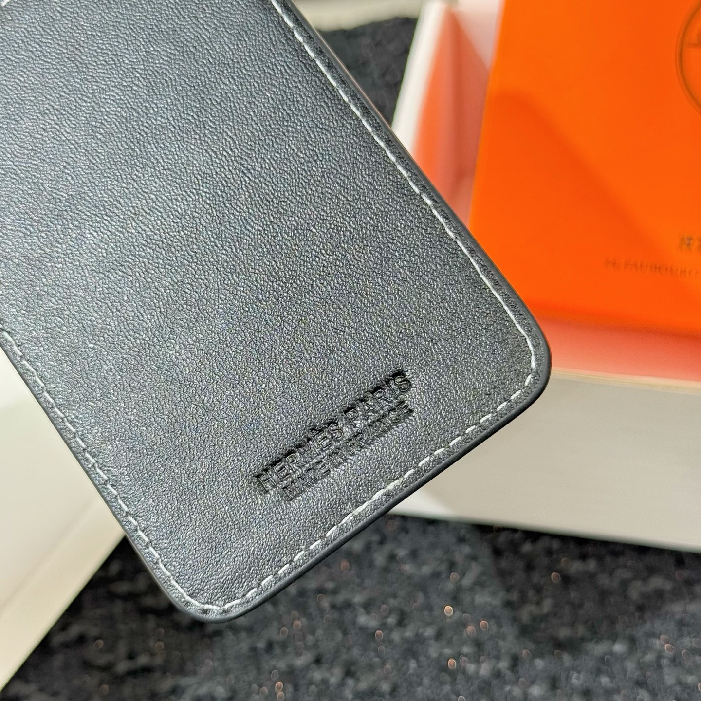 【限定新入荷】エルメス Cheval MagSafe 本革カードケース「12 シリーズ以降全 iPhone 対応」