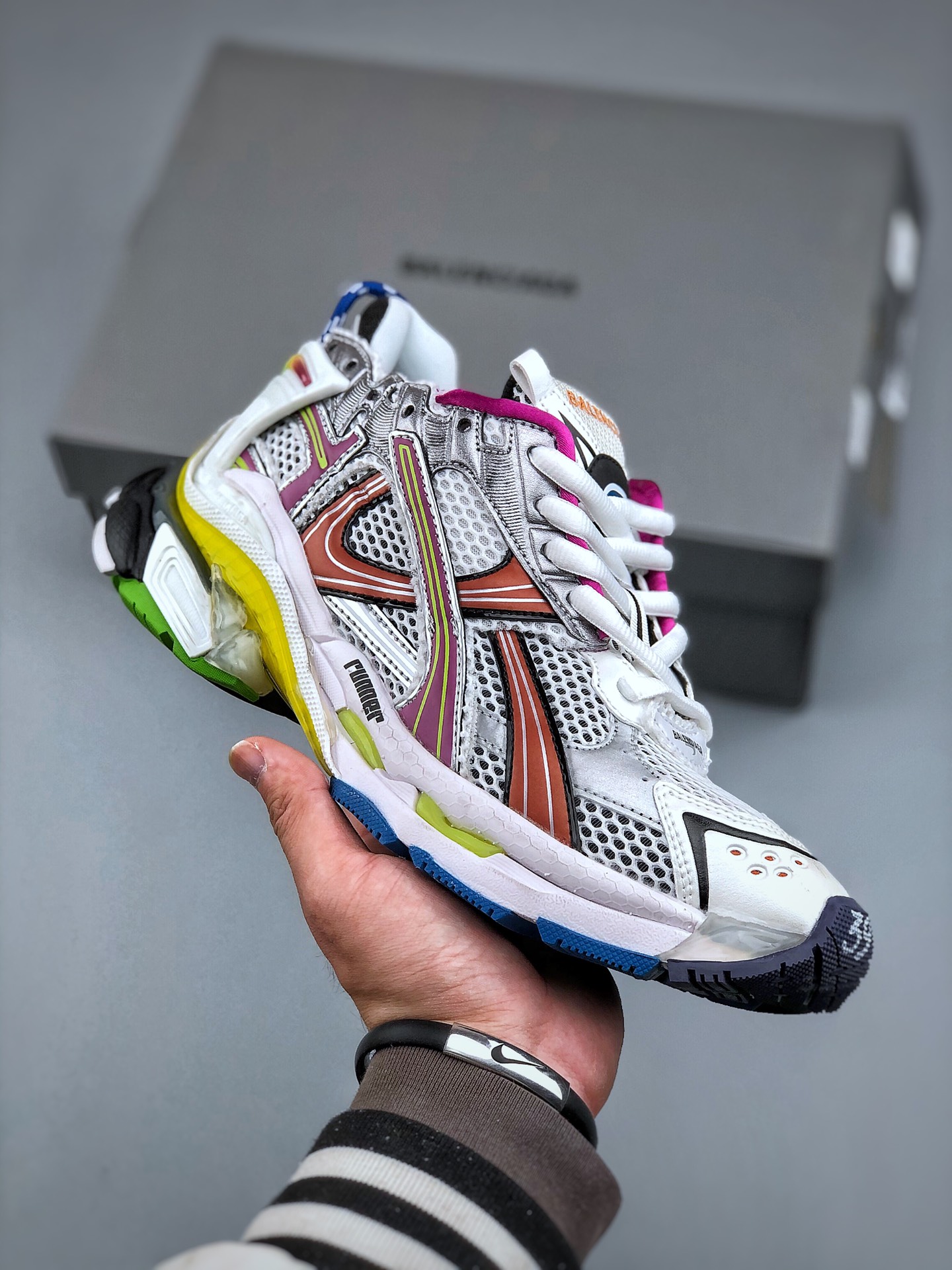 バレンシアガ［Balenciaga］Runner スニーカー メンズ ― ブランド定番モデル