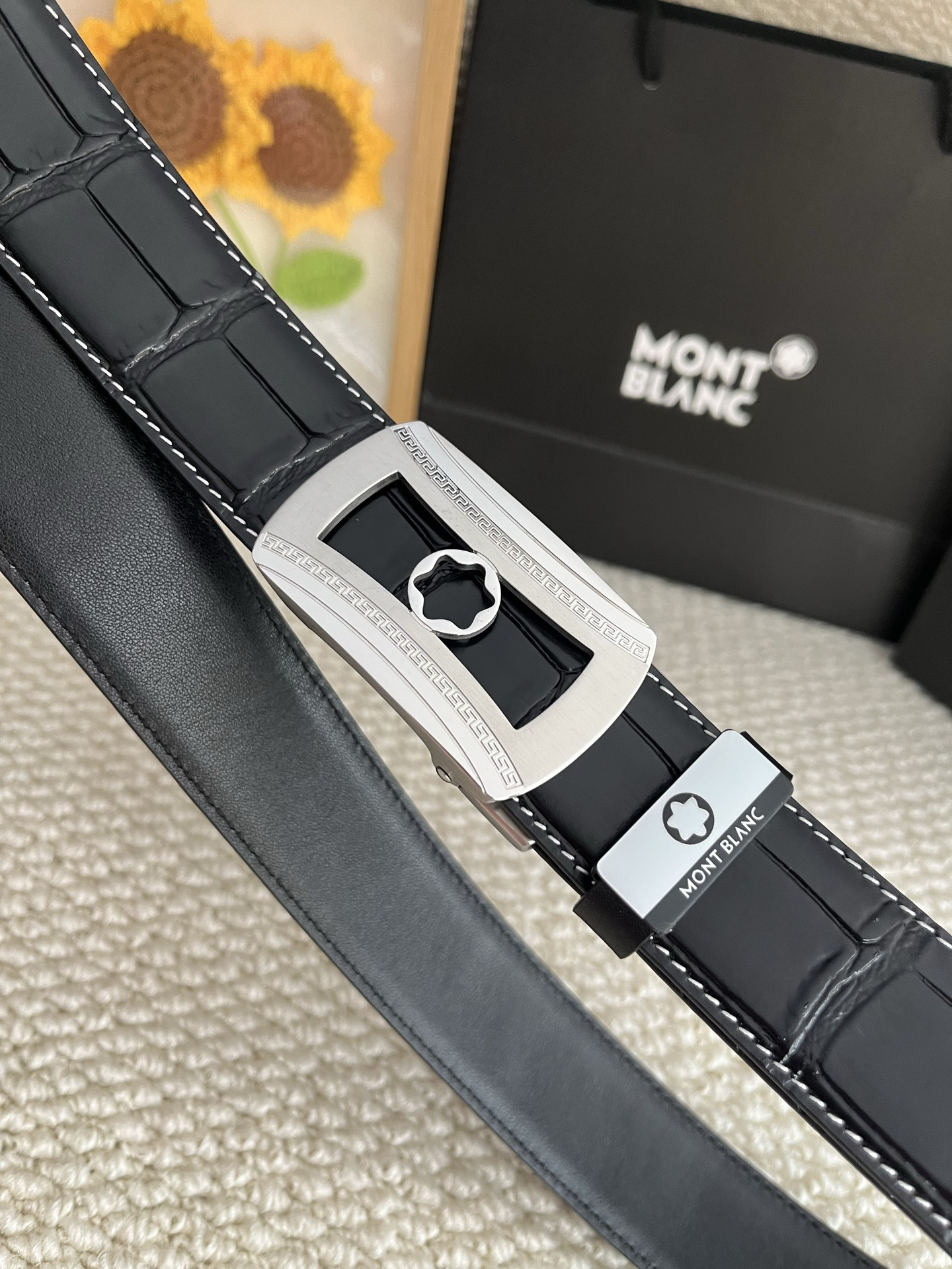 【厳選在庫】Montblanc ビジネスマン正装ベルト「全長約 100cm」