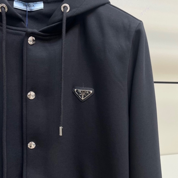 プラダ「Prada」メンズ  カジュアルスポーツセット