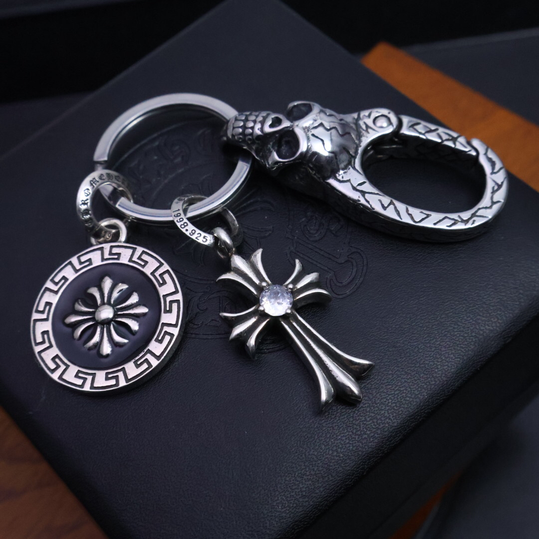 クロムハーツ「Chrome Hearts」キーホルダー＆バッグチャーム - トレンドシンボル
