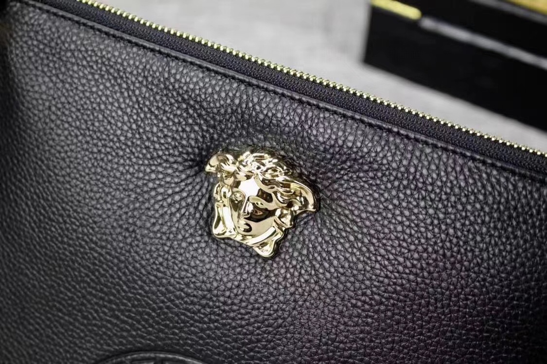 ヴェルサーチ「Versace」メデューサ クラッチバッグ