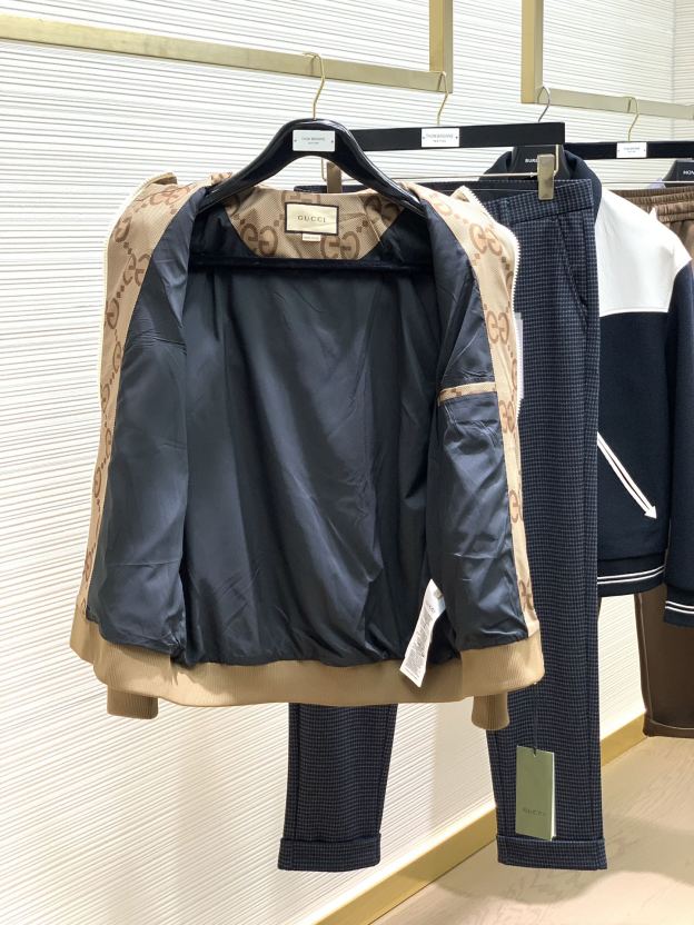 グッチ「Gucci 」秋冬新作メンズフード付きジャケット