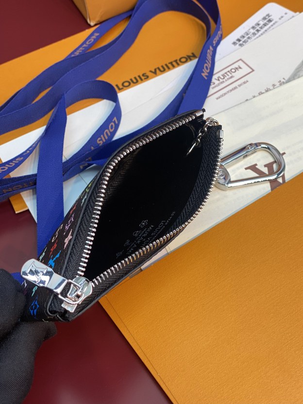 ルイ・ヴィトン「Louis Vuitton」LV × TM ポシェット･クレ