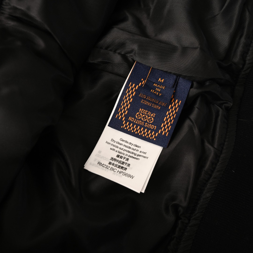 ルイ・ヴィトン「Louis Vuitton」モダンベースボールジャケット