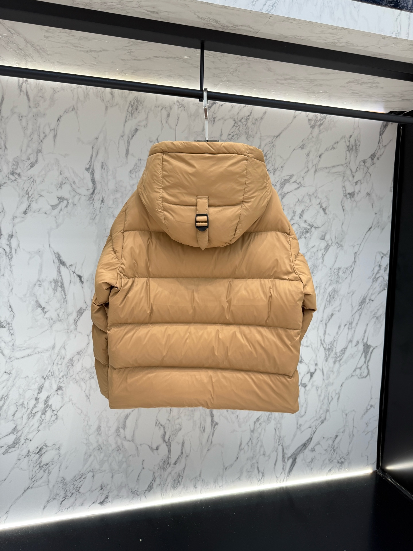 バーバリー「Burberry」秋冬ファッションフード付きダウンジャケット