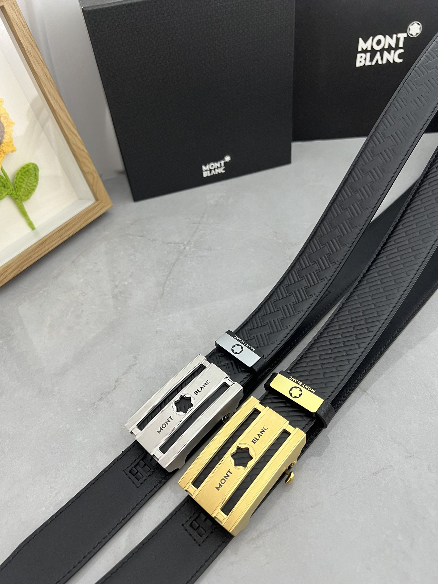 【厳選在庫】Montblanc ビジネスマン正装ベルト「全長約 100cm」