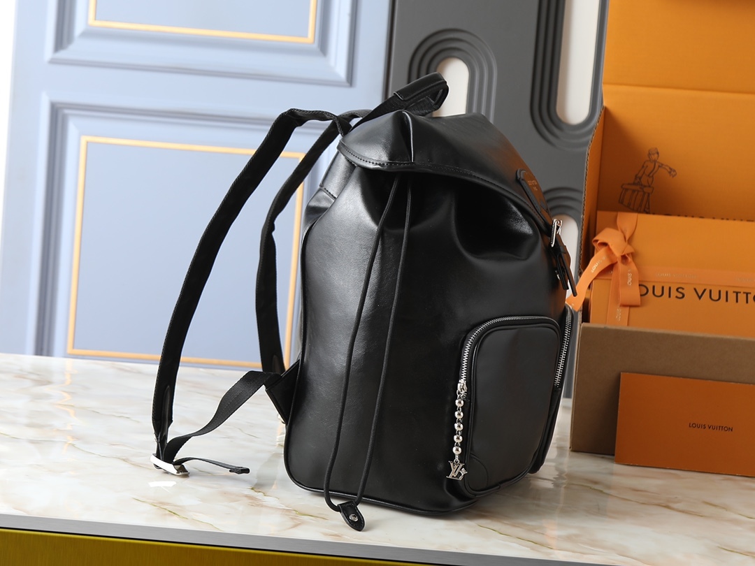 ルイ・ヴィトン「Louis Vuitton」モンスリ･カーゴ バックパック