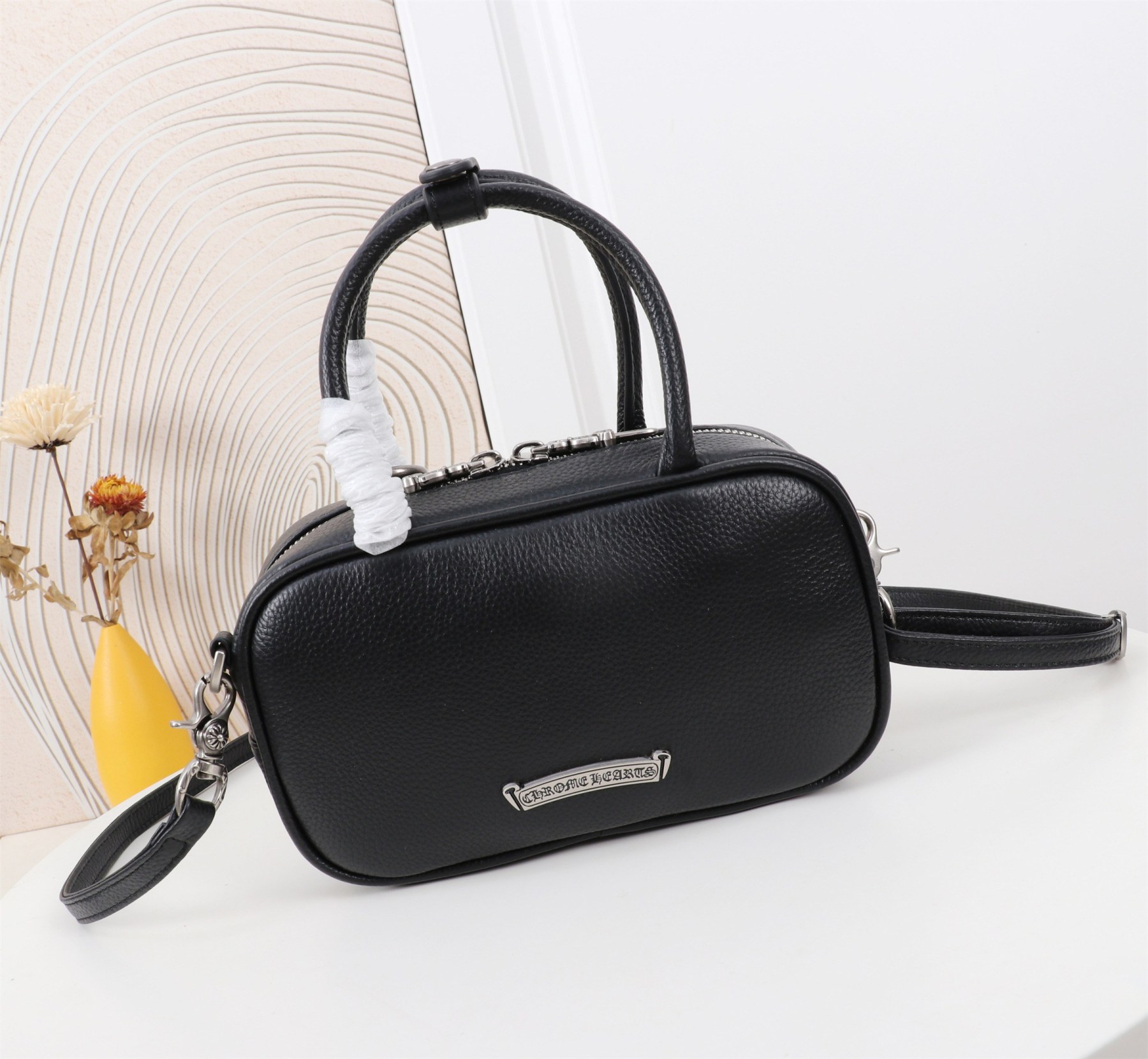 クロムハーツ「Chrome Hearts」ミニハンドバッグ