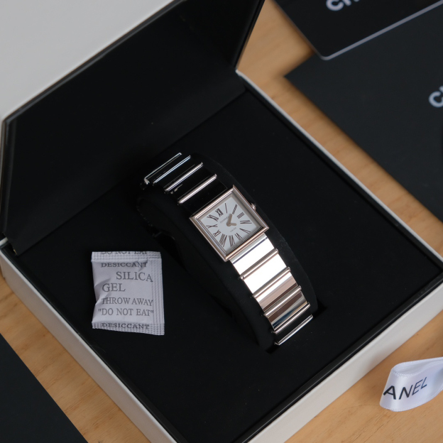 シャネル「Chanel」Première 腕時計 23x23MM