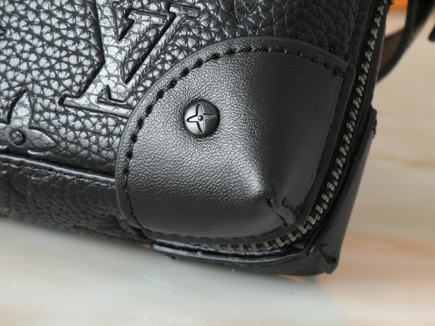 ルイ・ヴィトン「Louis Vuitton」Trunk Wallet メッセンジャーバッグ