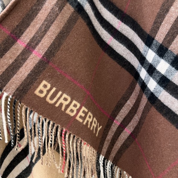 バーバリー「Burberry」リバーシブル チェック ウールケープ 137x152cm