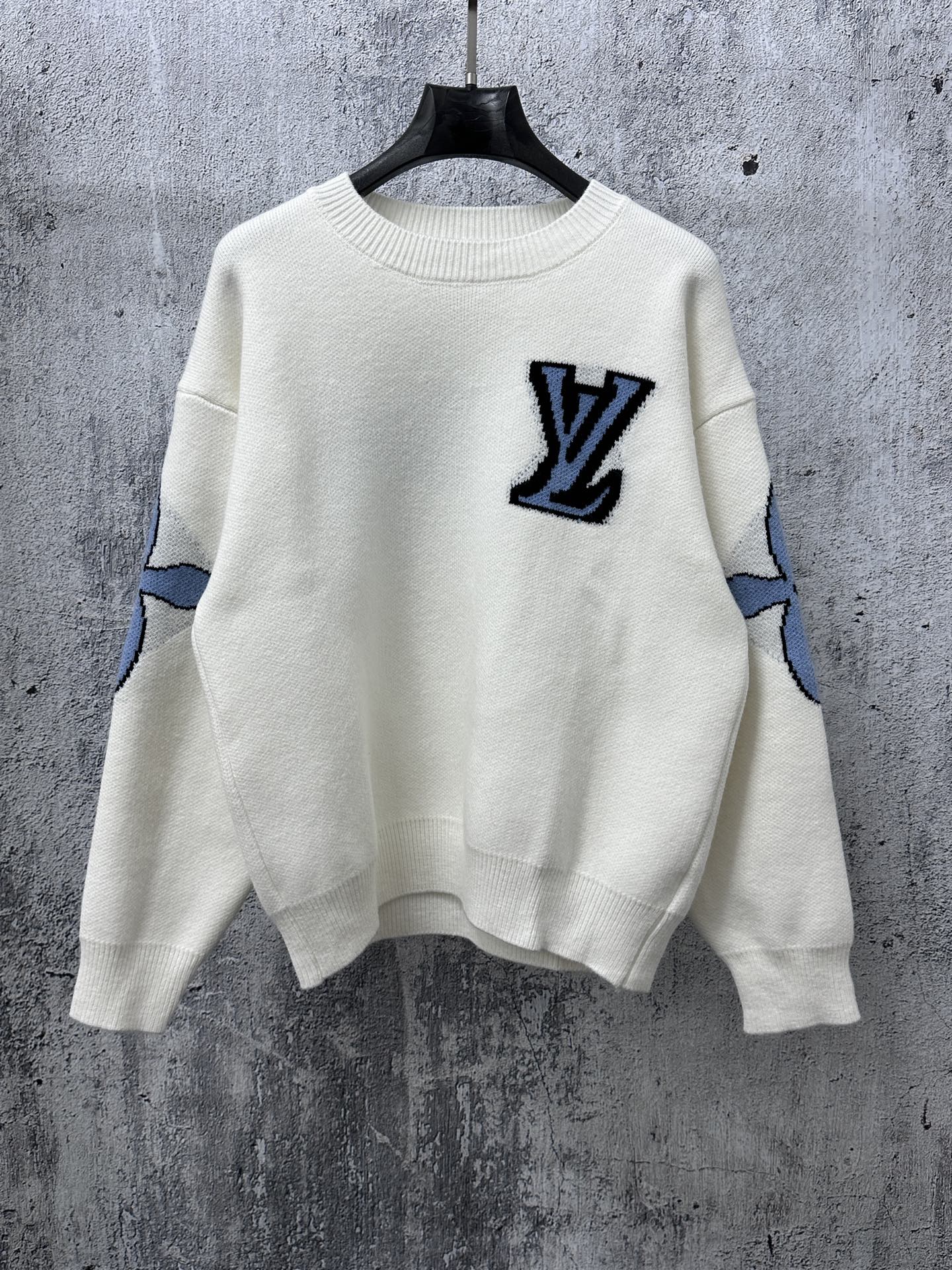 ルイ・ヴィトン「Louis Vuitton」SKIシリーズ 丸首ウールニットプルオーバー