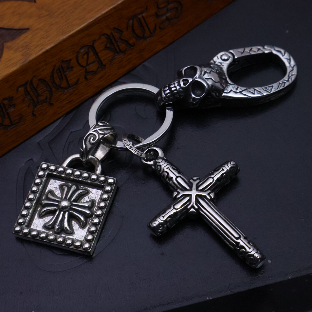 クロムハーツ「Chrome Hearts」キーホルダー＆バッグチャーム - トレンドシンボル