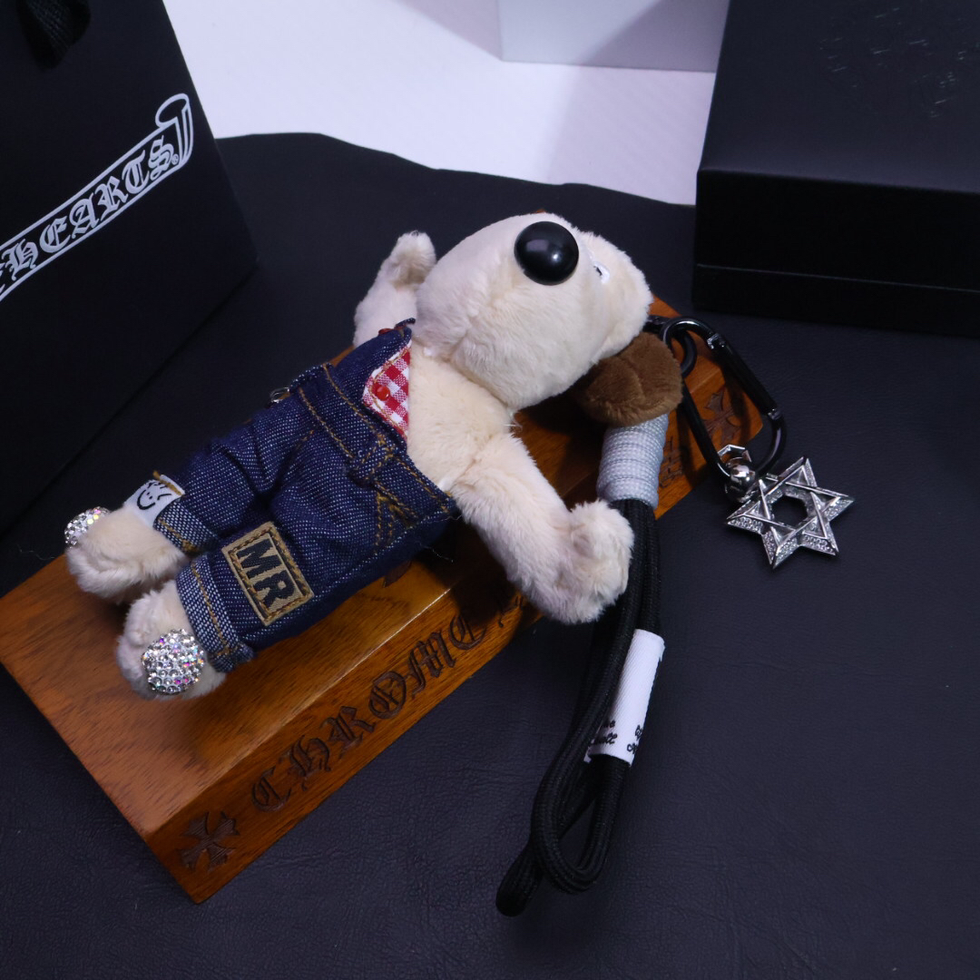 クロムハーツ「Chrome Hearts」バッグチャーム - すべてのトレンドバッグに合わせて、クールでキュートなスタイルを