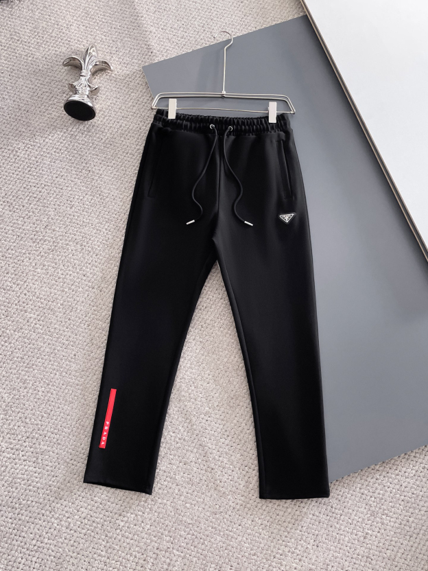 プラダ「Prada」メンズ  カジュアルスポーツセット