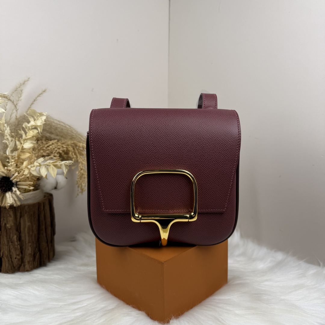 【厳選新入荷】エルメス Della Cavalleria Mini サドル金具クロスボディバッグ「乗馬モチーフ本革ショルダー」