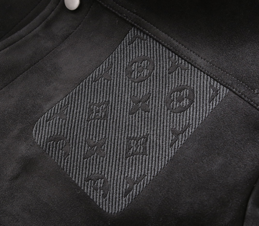 ルイ・ヴィトン「Louis Vuitton」秋冬コレクション クイルテッド ジャケット