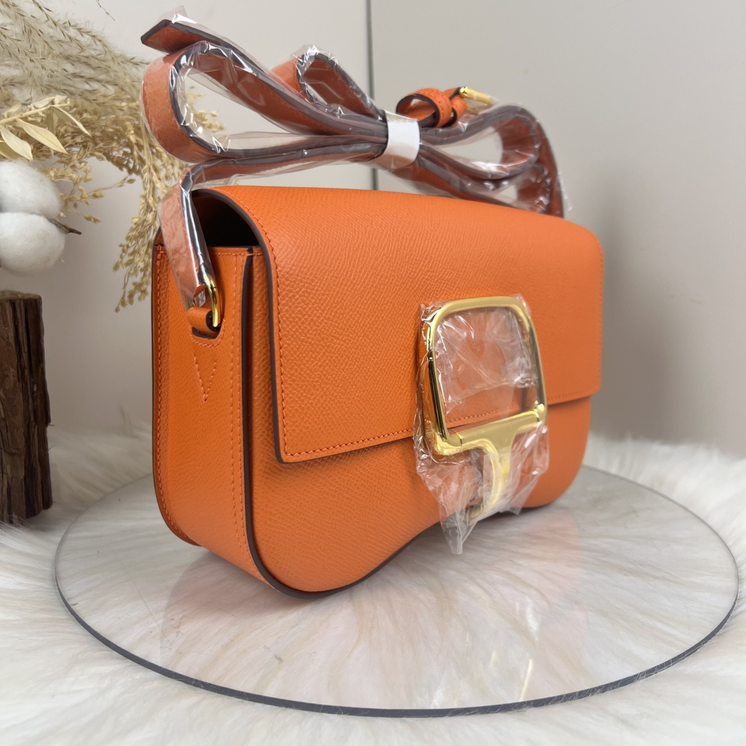 【厳選新入荷】エルメス Della Cavalleria Elan サドル金具クロスボディバッグ「乗馬モチーフ本革ショルダー」