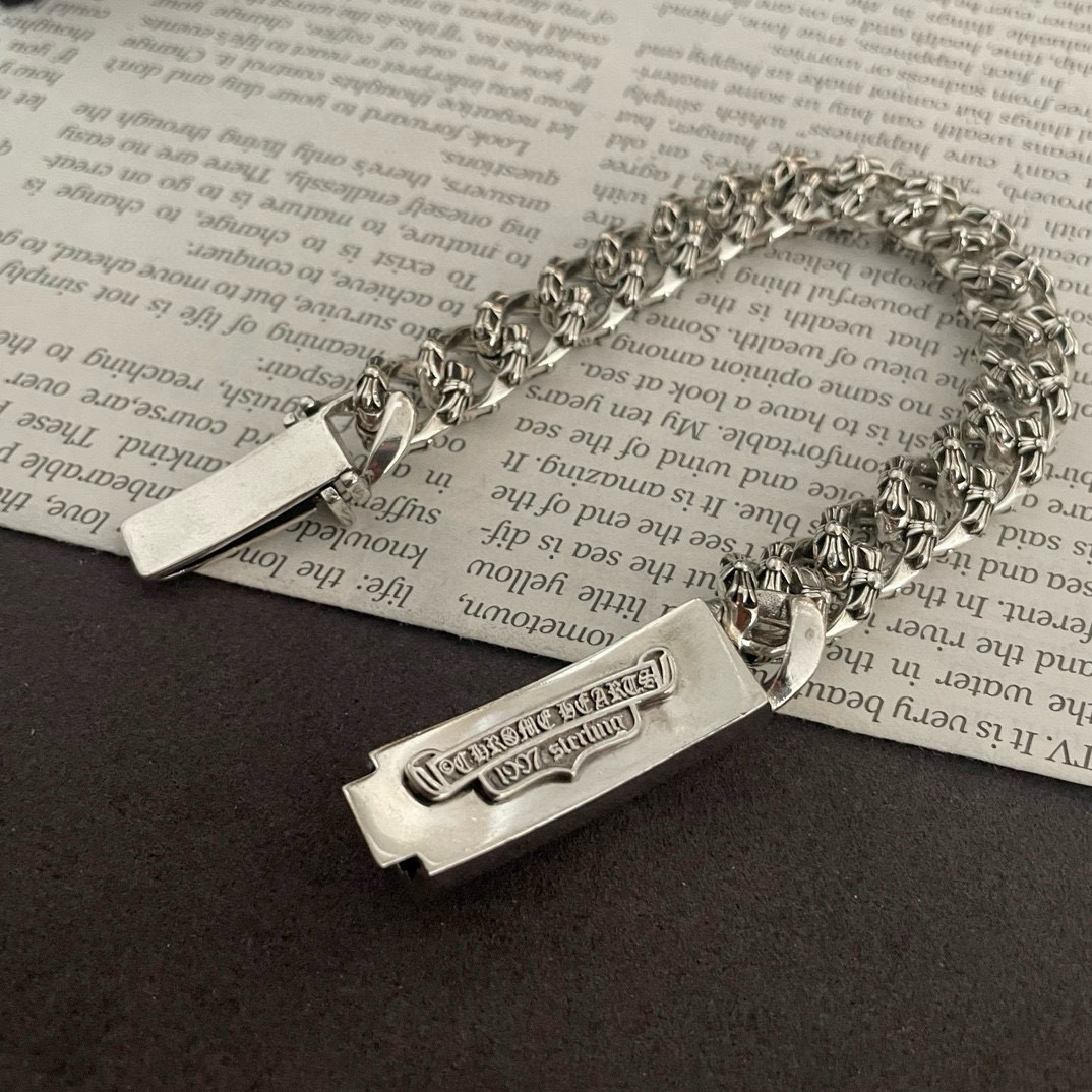 クロムハーツ「Chrome Hearts」ブレスレット - ヴィンテージ＆ロックテイスト ペア用