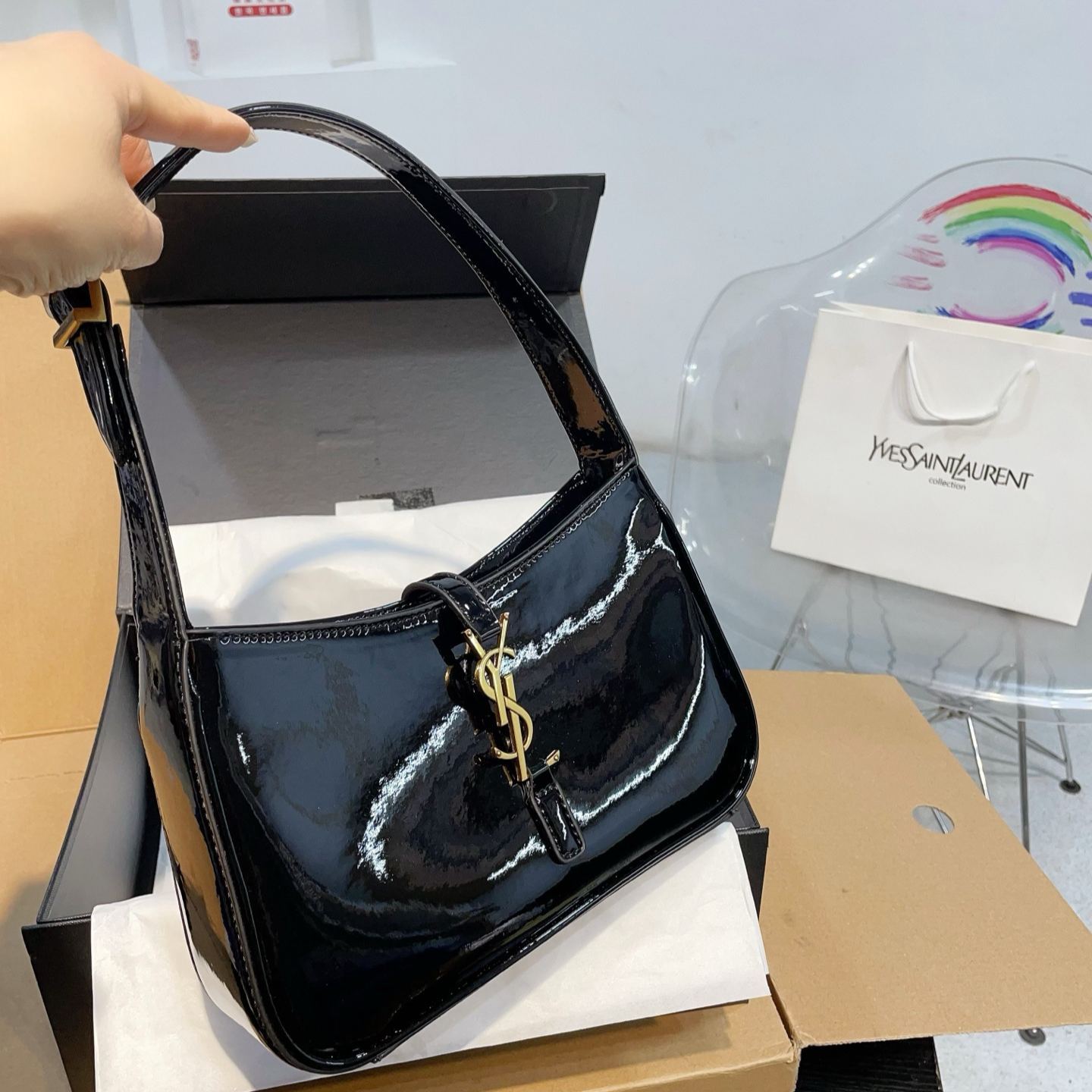 サンローラン「Saint Laurent」