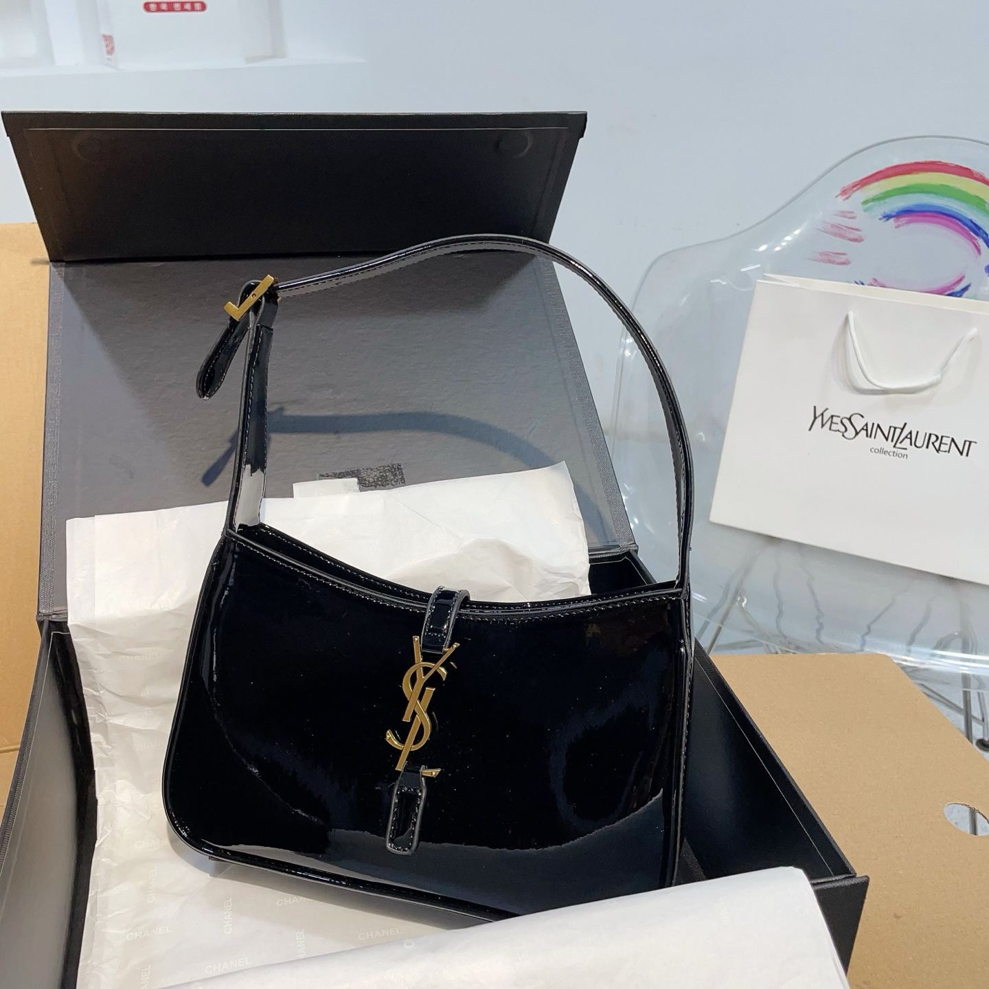 サンローラン「Saint Laurent」