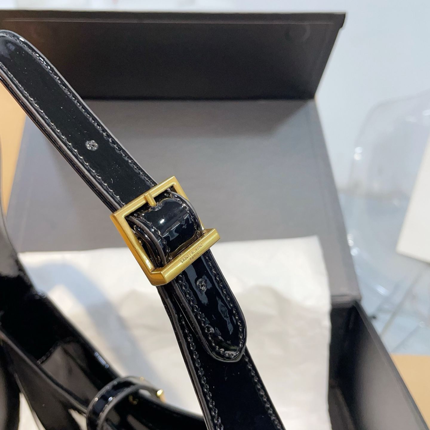 サンローラン「Saint Laurent」