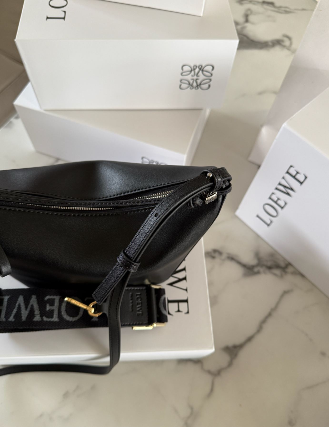 ロエベ「Loewe」