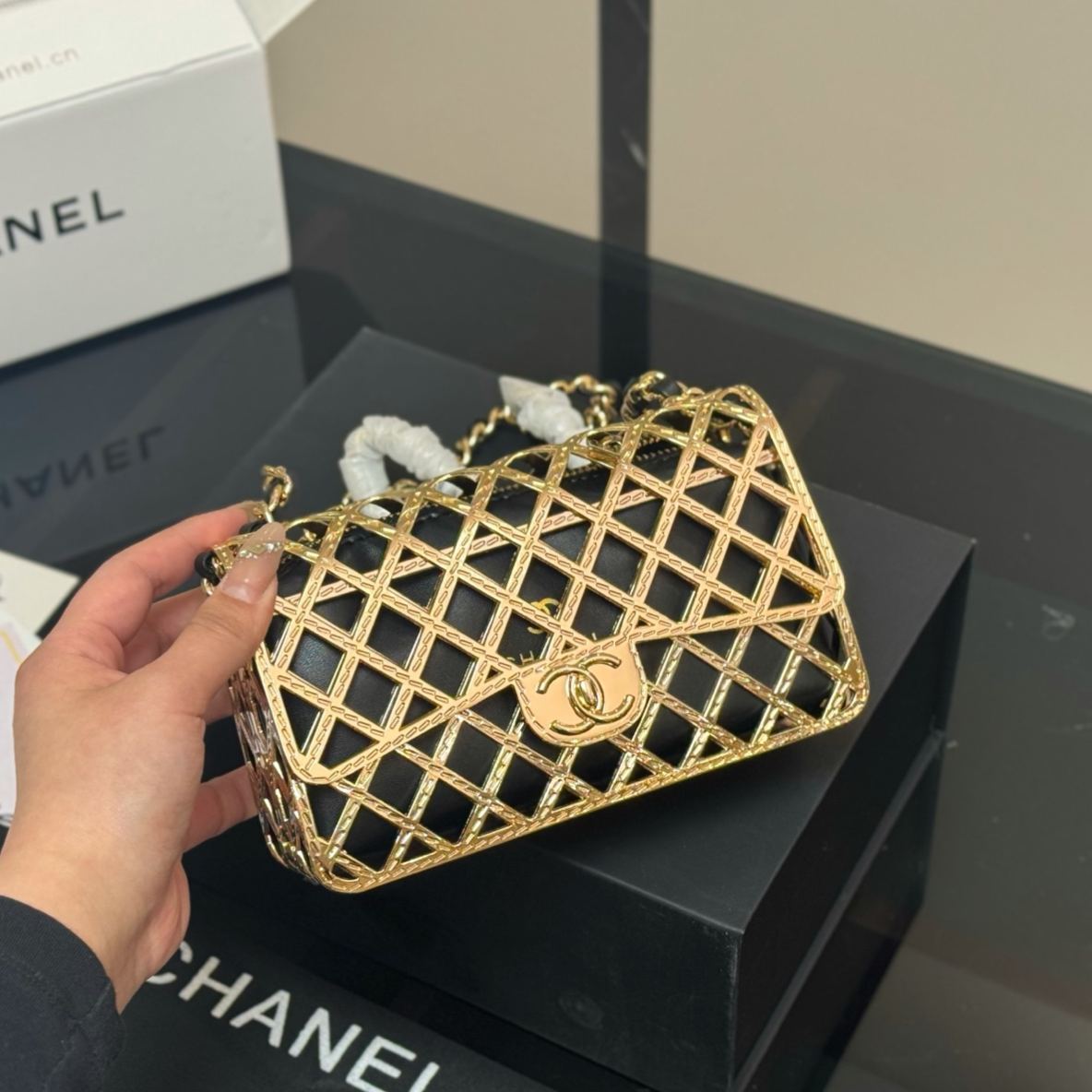 シャネル「Chanel」