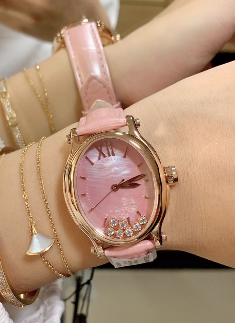 ショパール「Chopard」ハッピースポーツ オーバル レディースウォッチ36MM