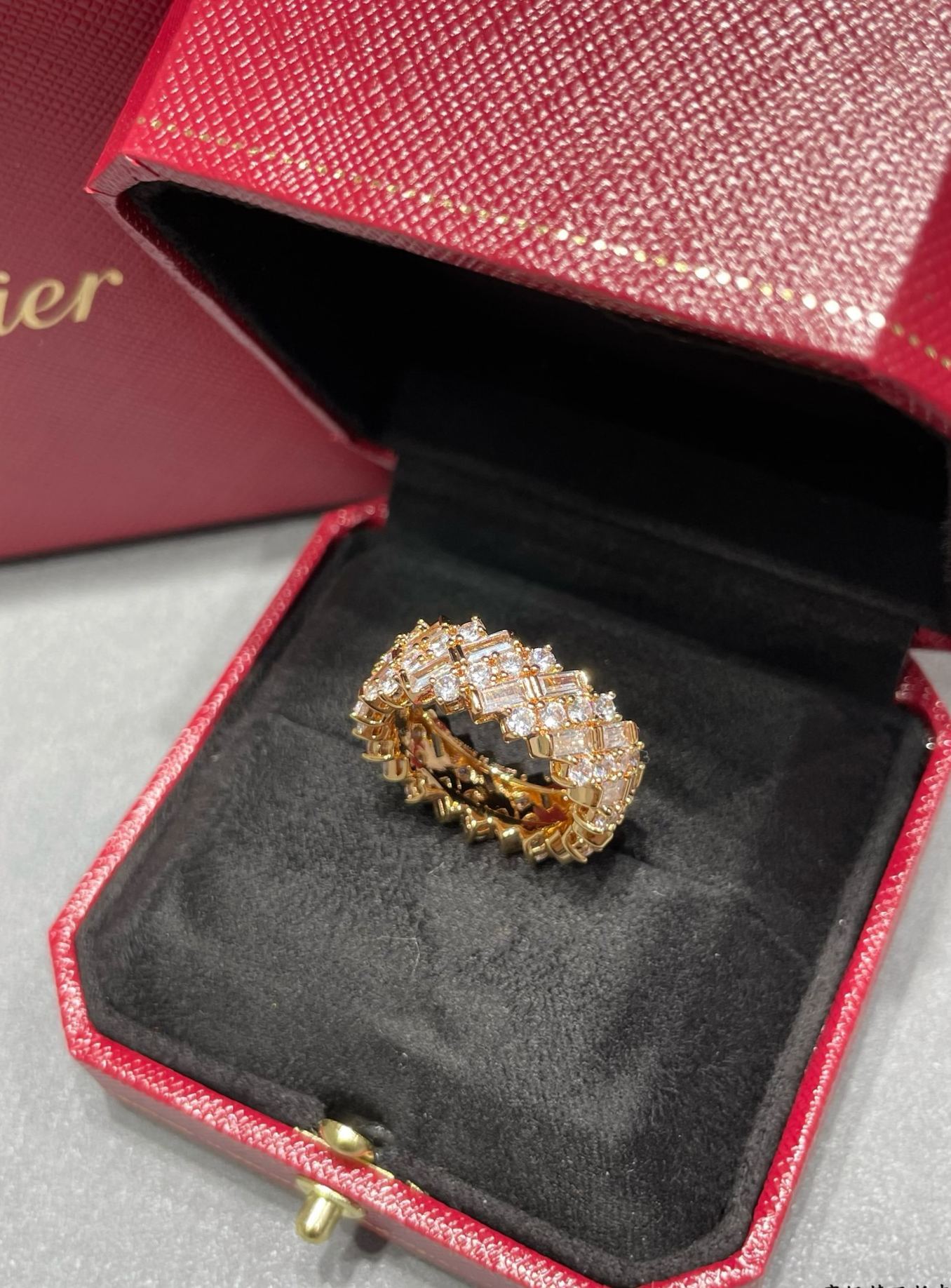 カルティエ「Cartier」